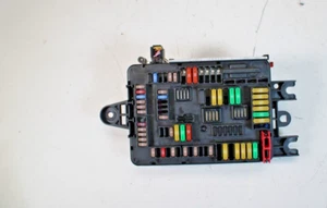 12-16 BMW SERIES 328I 428I REAR POWER DISTRIBUTION FUSE BOX RELAY MODULE OEM - Picture 1 of 3