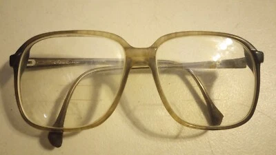 Винтажные оправы для очков/солнцезащитных очков Oleg Cassini 574-99 62[] 20/145 мм на запчасти - Изображение 1 из 4