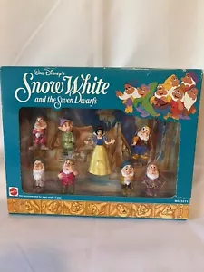 Vintage Walt Disney Snow White and the Seven Dwarfs Action Figures - Picture 1 of 5