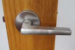 Toledo Tarragona Privacy Lever Satin Nickel CV1920-TA-US15 #8xh - Picture 1 of 4