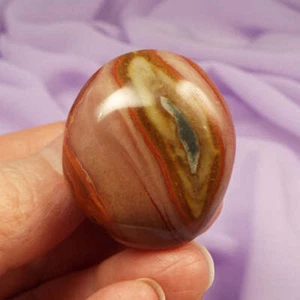 Großer Polychromer Trommelstein 33g SN45439 - Bild 1 von 4