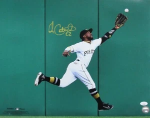 Foto firmada/autografiada de Andrew McCutchen de los Piratas de Pittsburgh 16x20 JSA189806 - Imagen 1 de 3