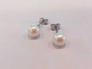 Orecchini lobo donna/ragazza oro bianco 18 kt 750 % perla 7/7,5 coltivata - Foto 1 di 5
