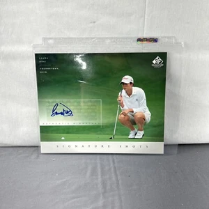 Laura Diaz Signed 2004 SP Signature Shots 8x10 Stock Photo (LD2) - Picture 1 of 20