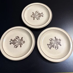Vintage Pfaltzgraff Stoneware Village Set of 3 Dinner Plates 7¼" Retired Pattern - Picture 1 of 8