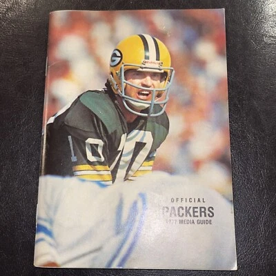 1977 Green Bay Packers Media Guide Wonderful Condition Complete And No Tears - Image 1 of 4