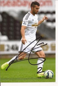 SWANSEA* JORDI AMAT SIGNED 6x4 ACTION PHOTO+COA  - Picture 1 of 1