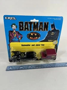VINTAGE 1989 Ertl BATMAN BATMOBILE & JOKER VAN Set Diecast 1:64 Scale - NEW - Picture 1 of 16