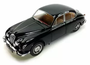 1967 Daimler V8-250 Hard Top Black Paragon 98311 1/18 Scale Diecast Car - Picture 1 of 6