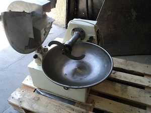 KUTTER FLEISCHKUTTER CUTTER Tischkutter ca11 Liter mit 1 Gang - Bild 1 von 5