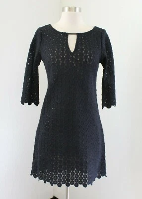 Vestido recto Yoana Baraschi Anthropologie negro desnudo medallón ojales encaje talla 2 Foto 1 de 4