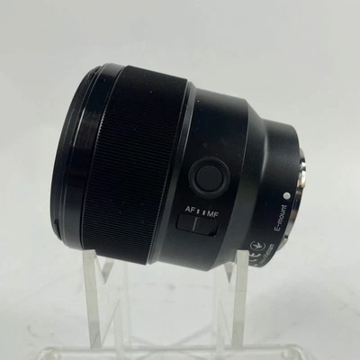 Sony SEL85F18 85mm f/1.8 E-Mount Telephoto Prime Lens SEL85F18 - Image 1 of 4