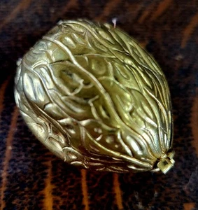 Antique Gold Tone Walnut Sewing Thimble Box Complete Set Rare - Picture 1 of 13