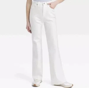 Pantalones de mezclilla acampanados de tiro alto Universal Thread talla 0 - blancos - NUEVOS B - Imagen 1 de 9