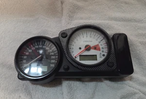 Originaler Suzuki Tacho / Cockpit GSXR750 GSX-R750 SRAD - Bild 1 von 3