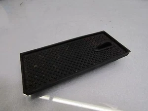 Volvo V70 Mk2 97-00 pre-facelift estate pocket bin storage rubber mat - Picture 1 of 4