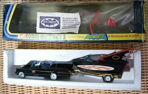vintage Batmobile & Batboat with trailer 1973 BATMAN CORGI - Picture 1 of 10
