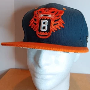 Gorra BAIT x Mitchell & Ness Tiger NBA Snapback Naranja/Azul Marino - BUEN ESTADO - Imagen 1 de 8