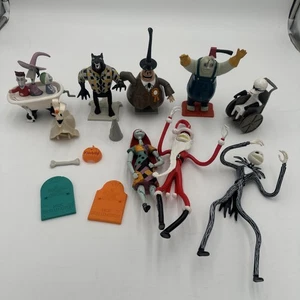 Nightmare Before Christmas ORIGINAL Action Figuren insgesamt 17 Stück mit Zubehör - Bild 1 von 21