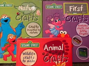 Sesame Street Animal, Nature, And First Crafts Books Lot Of 3 EUC - Bild 1 von 9