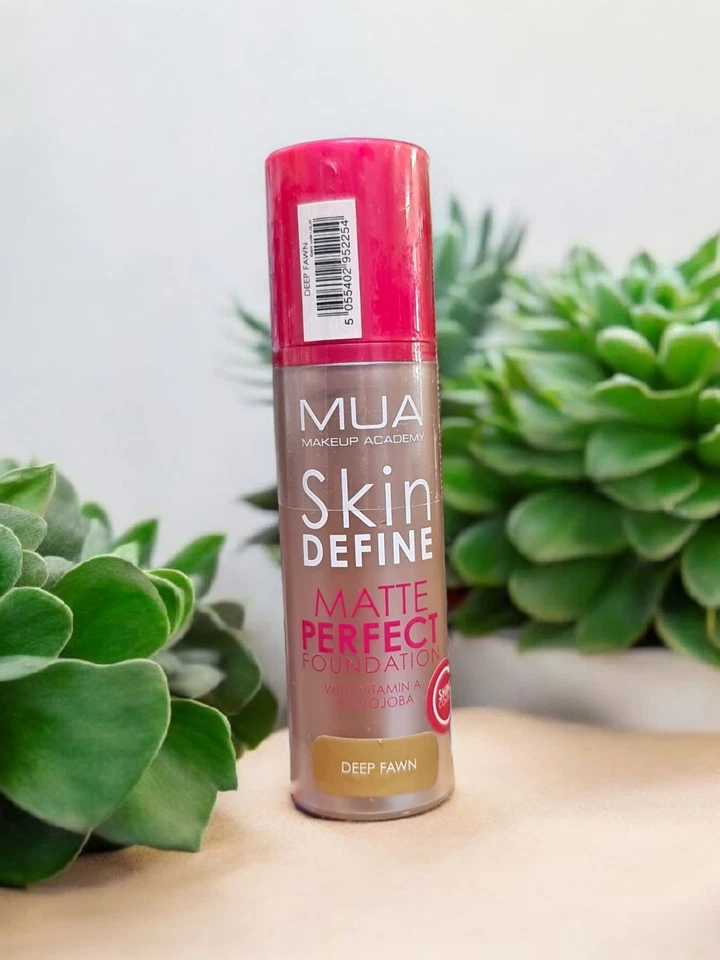 MUA Skin Define Matte Perfect Foundation - DEEP FAWN. Neu - Bild 1 von 1
