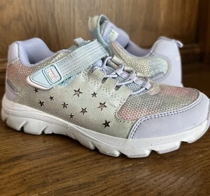 Stride Rite Made 2 Play Machine Washable Moriah Sneakers Shoes Size 13.5 Wide - Picture 1 of 10