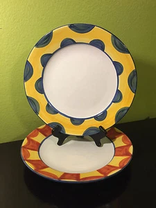 2 Pottery Barn gelb rot blau Essteller handbemalt Kunst 12" einzigartiges Set - Bild 1 von 7