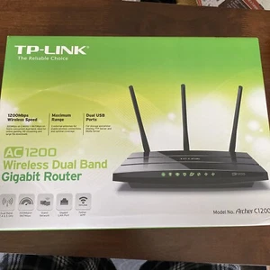 TP-Link AC1200 Dual Band Gigabit Router (Archer c1200) new in wrapper - Picture 1 of 4