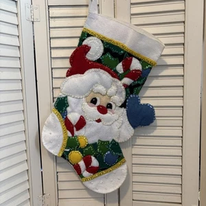 Bucilla Holly Jolly Santa Filz 18" Weihnachtsstrumpf fertig Urlaub - Bild 1 von 5
