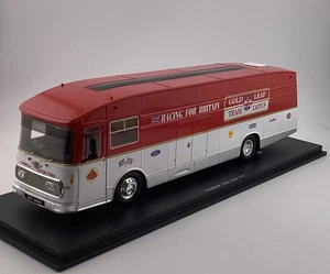 Spark 1:43 S0286 1970 Transporter Team Lotus (Gold Leaf) F1 Lotus Ford - Picture 1 of 7