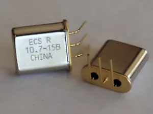 5 paia filtri cristalli monolitici ECS 10,7 MHz coppia abbinata ECS 10,7-15B - Foto 1 di 1