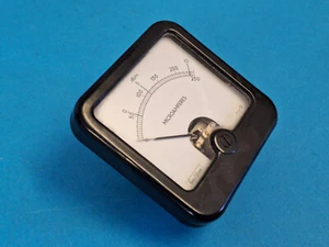 250uA FSD DC Meter Movement ~ 3.20 inches x 3.20 inches ~ Ernest Turner - Zdjęcie 1 z 1