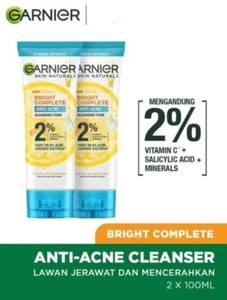 2x100ml Garnier Bright Complete Anti-Acne Cleansing Foam - Picture 1 of 4