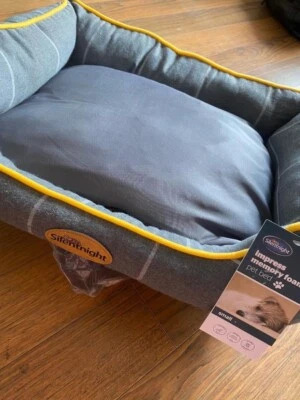 SILENT NIGHT Impress Memory Foam Dog Cat PET BED Small NEW - Image 1 of 4