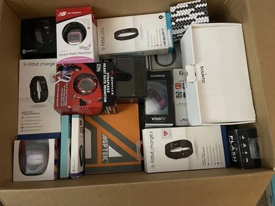 47 Smartwatch Fitnesstracker Fitbit Garmin - ungetestet - wie besehen - originalverpackt! - Bild 1 von 3
