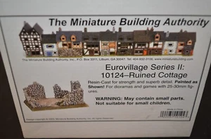 NEW MINIATURE BUILDING AUTHORITY EUROVILLAGE SERIES II 10124 RUINED COTTAGE - Foto 1 di 2
