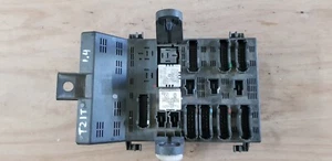 7703297326 fuse box for renault laguna 1994 1.8 petrol T21T - Bild 1 von 4
