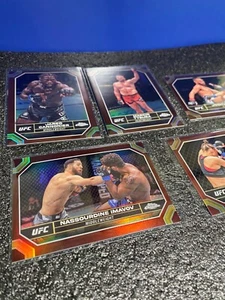 Inserto base sepia UFC cromado Topps 2024 elige a tu atleta - Imagen 1 de 3