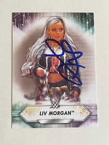 Tarjeta firmada por WWE LIV MORGAN Raw Smackdown - Imagen 1 de 1