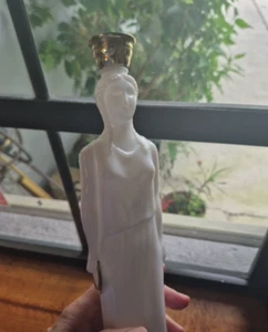 Vintage Milk Glass Greek Goddess BOTTLE Carrying Gold Laurel Wreath AVON - Picture 1 of 17