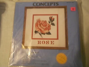 Vint Concepts kit quadro rosa incorniciato ricamo crewel 10x10 1983 nuovo con cornice - Foto 1 di 2