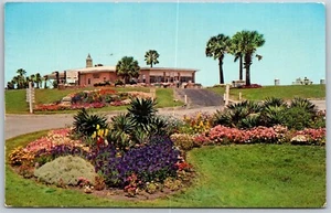 Vtg Jekyll Island Georgia GA Beautiful Flower Garden 1970s Chrome View Postcard - Picture 1 of 2