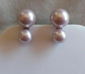 Vintage Japan Gray-ish Pink Faux Pearl Screw Back Earrings - Picture 1 of 2