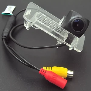 Car Rear View Camera for Mercedes Benz C-Class W205 CLA W117 Parking Camera - Picture 1 of 5