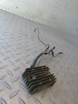 1983 83 KAWASAKI KZ550A KZ 550A 550 REGULATOR RECTIFIER FOR PARTS ONLY - Image 1 of 4