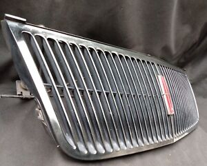 1993-96 LINCOLN MARK VIII front grille XCLNT cond. 