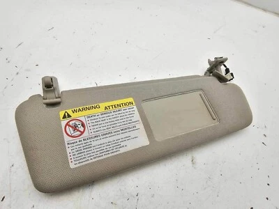 AUDI Q7 2007-2015 - Parasol derecho doble/espejo 4L0857552H Foto 1 de 4