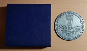 Steyr-Daimler-Puch Plaque 100000 Km Steyr-Fiat Original Casket 2 3/4in - Picture 1 of 1