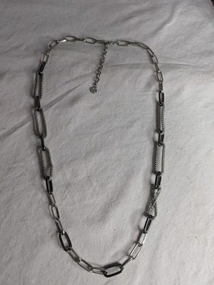 R J Graziano mesh link  silver chain fashion necklace Bold eye catching - Image 1 of 4