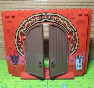 Lego Castle Wall 15626pb05 Panel 4x16x10 With Doors - Picture 1 of 3